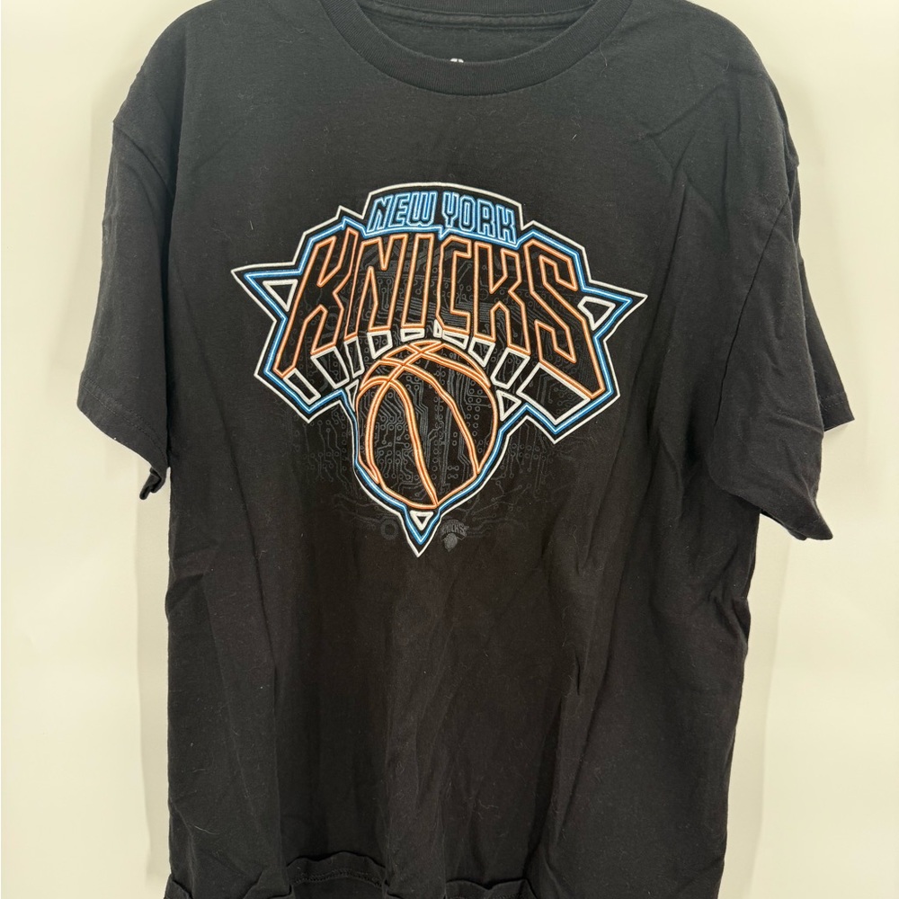 Vintage Majestic New York Knicks “Linsanity 17” Jeremy Lin Graphic Tee - Black
